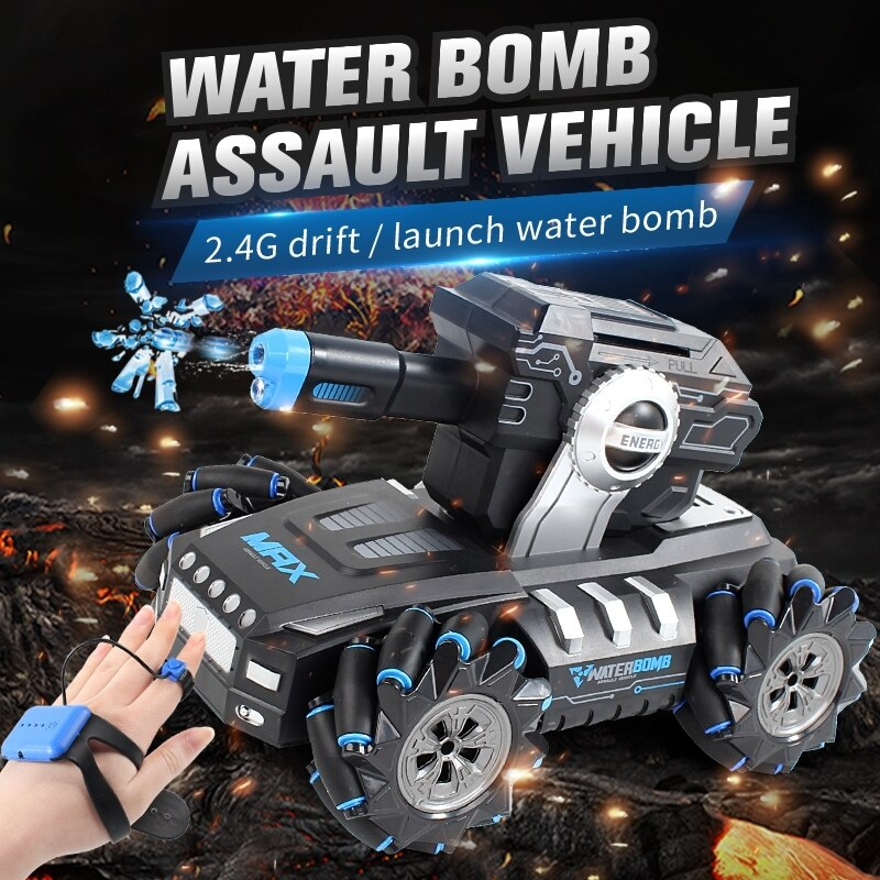 RC tank 4WD can fire water bombs drift horizontal movement rotating toys