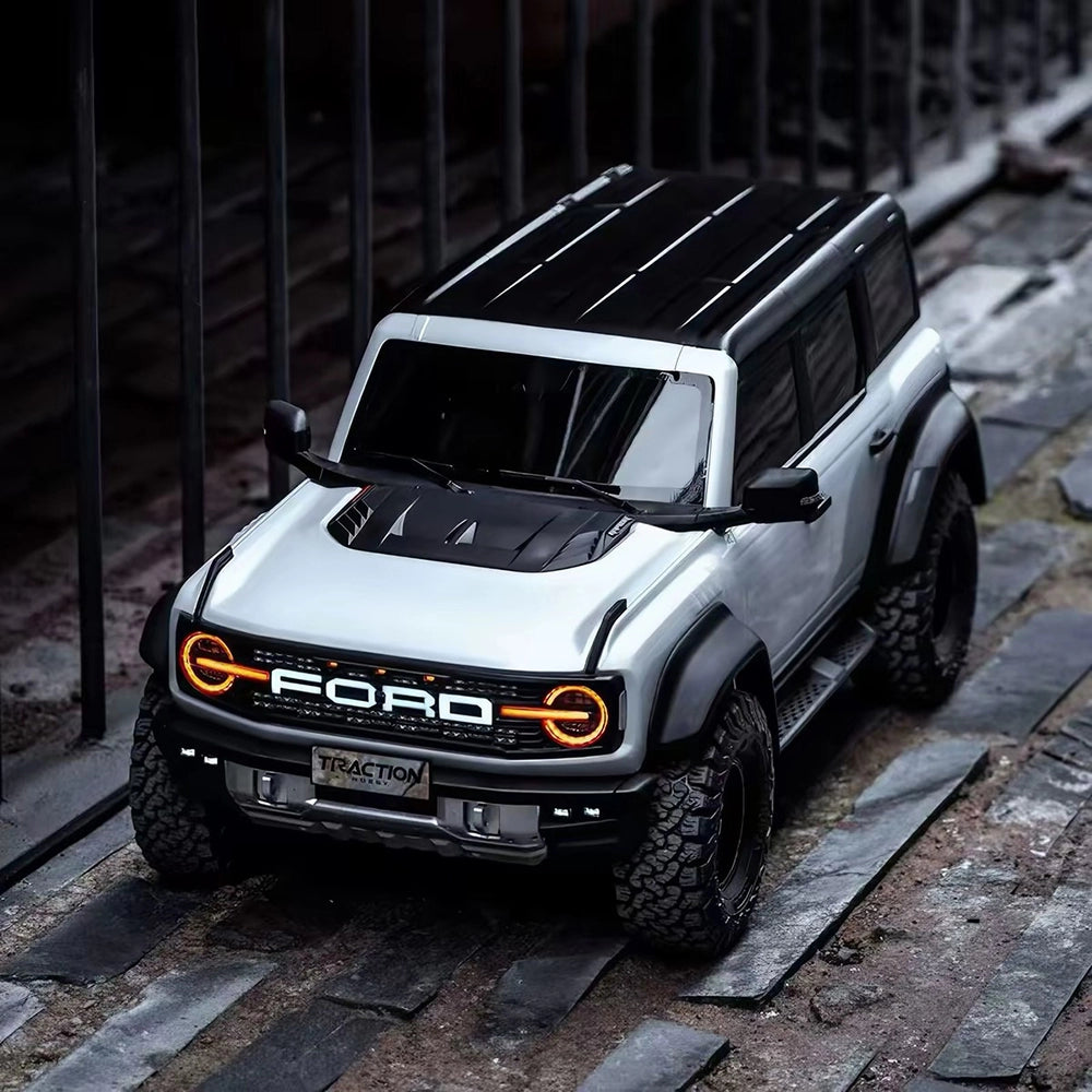 TRACTION HOBBY KM Ford Bronco Raptor 1/8 Brushless RC Crawler RTR with 4WD and Remote Locking Diffs