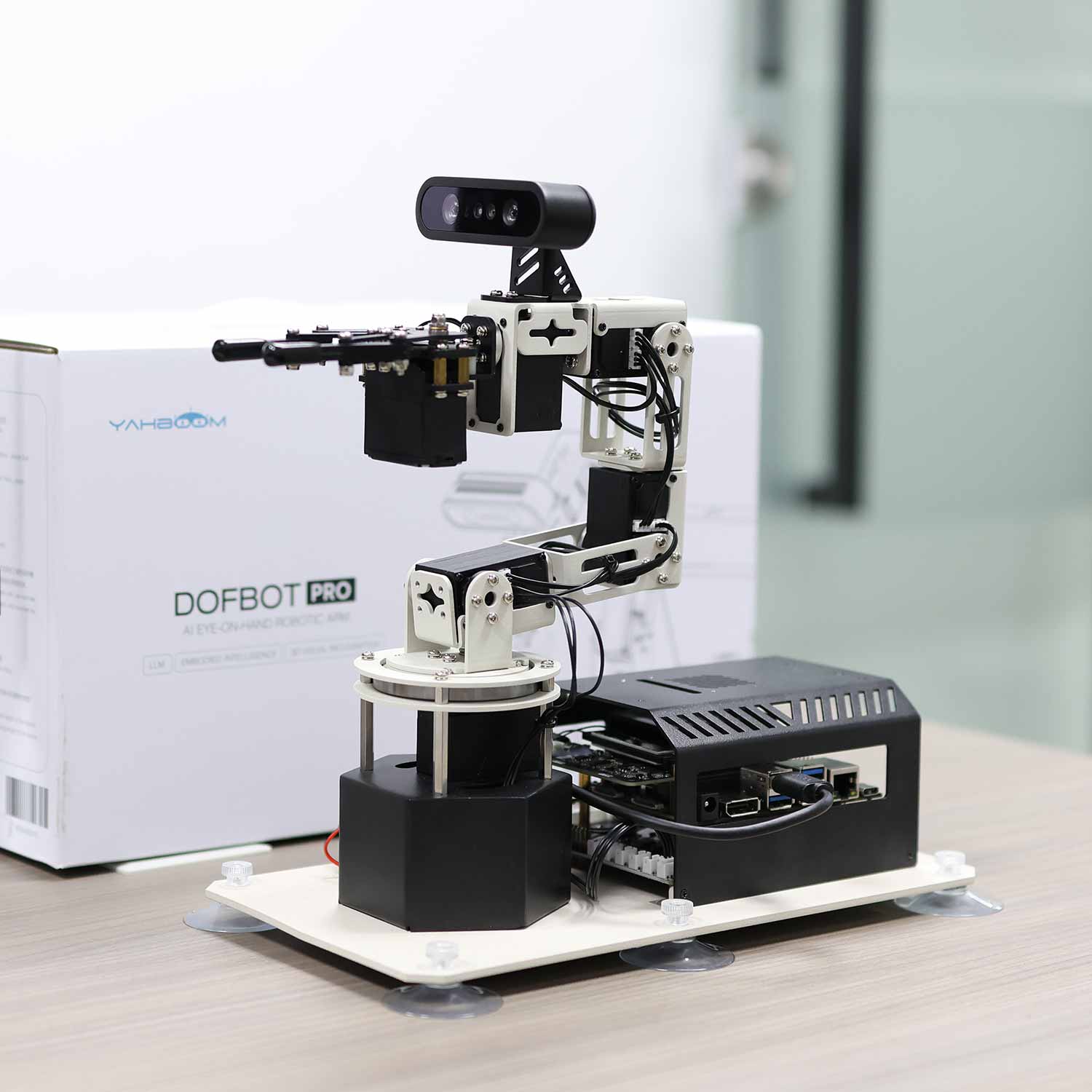 Yahboom DOFBOT Pro AI Large Model STEM Education Python 3D Depth Vision Robotic Arm for Jetson NANO 4GB/Orin NANO SUPE/Orin NX SUPER