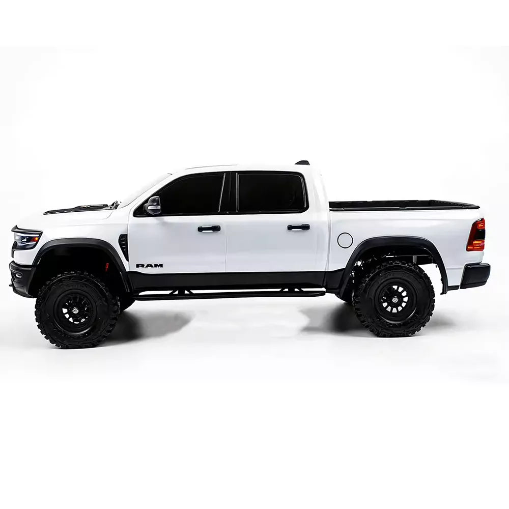 TRACTION HOBBY KM Dodge RAM 1500 RC Car 1/8 RTR 2.4GHZ Simulation Off-Road Climbing Crawler Licensed RC Truck Toy