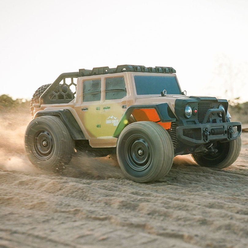 SCY 16104 Pro Jeep Retro Wrangler RC Car 1/16 70KM/H Brushless Off-Road Car 35A ESC 2840 Brushless Motor