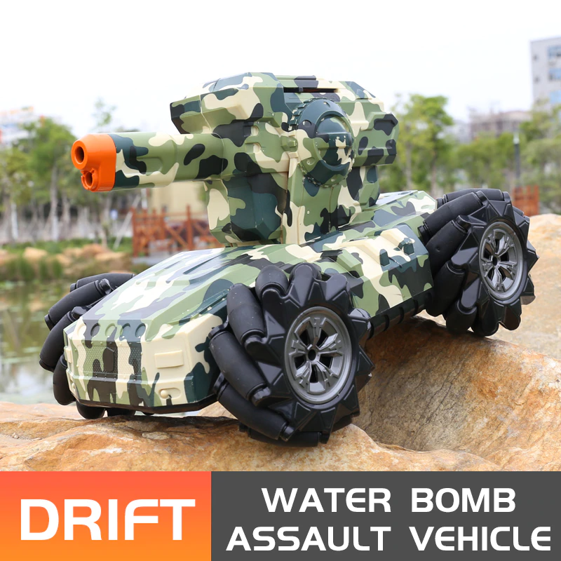 RC tank 4WD can fire water bombs drift horizontal movement rotating toys